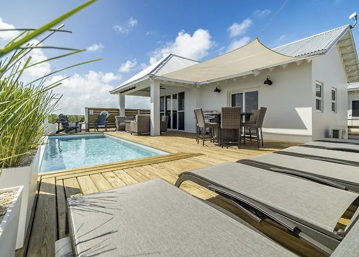 Peace Of Mind And Mistico Club Boat Shuttle San Pedro (Ambergris Caye)